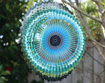 Starburst Wind Spinner Metal Kinetic Hanging Sculpture for Outdoors