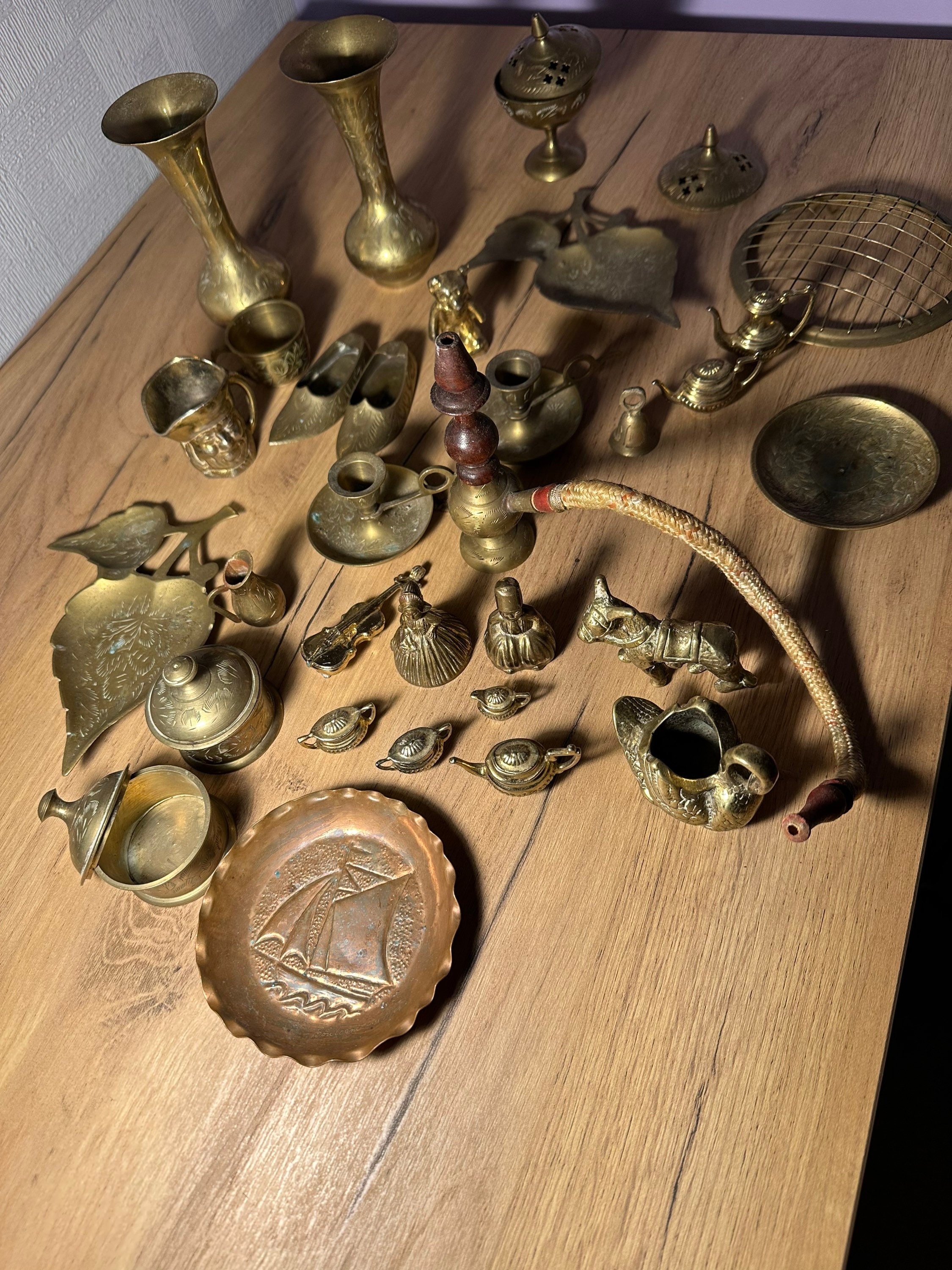32 X Antique / Vintage BRASS Ornaments Incl. Shisha, Donkey