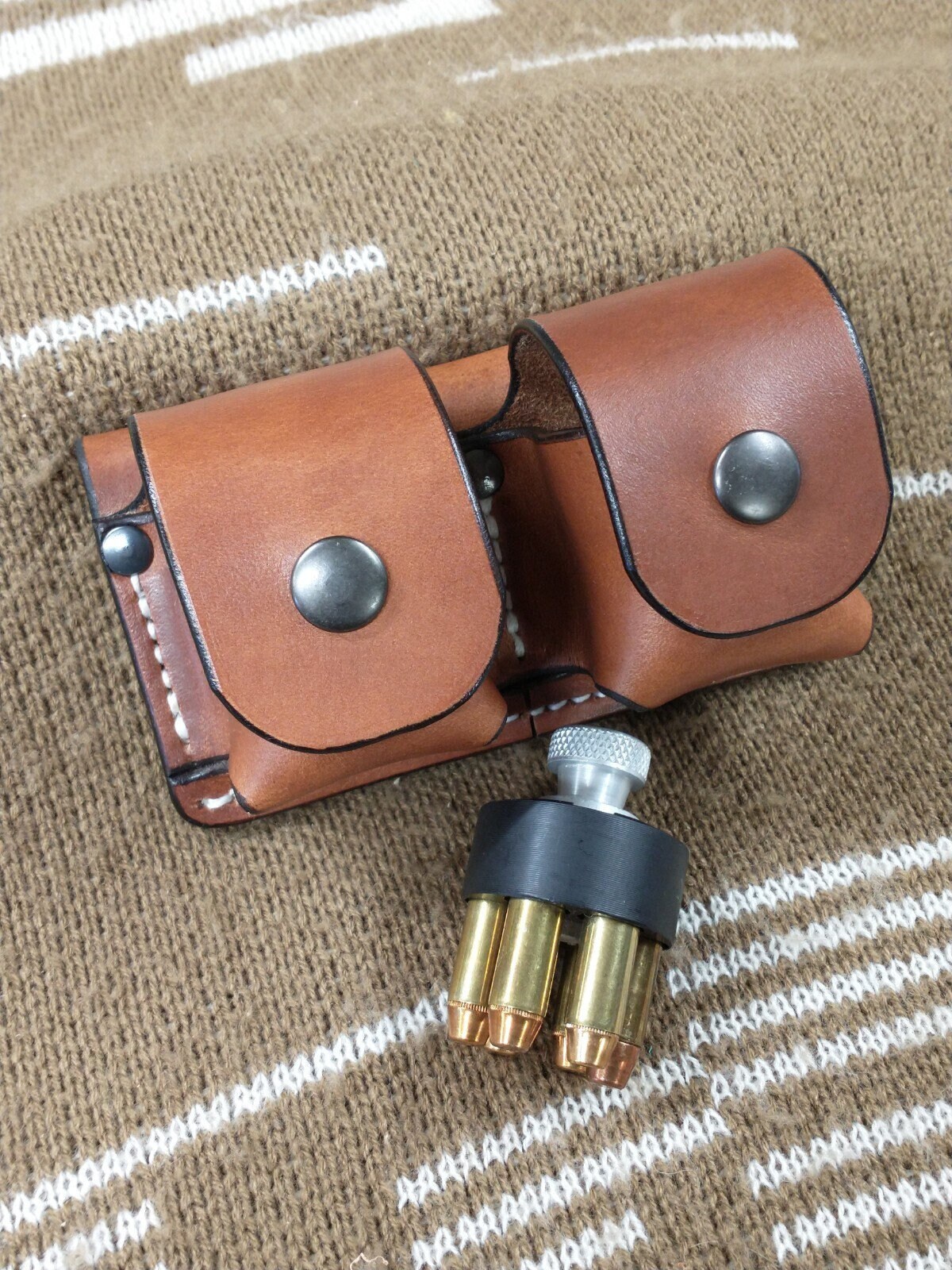 thumbnail image 2 of K003-SW Leather Double Speedloader Carrier For Smith & Wesson Revolvers - Handmade 2 of 6