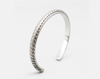 Drachenschuppen-Armreif / DB-5