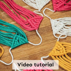 Macrame Party Garland Pattern, Beginner DIY Tutorial (Text & Video)