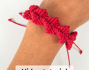 Macrame Bracelet Tutorial: Delta Cuff Pattern (PDF with text & video)