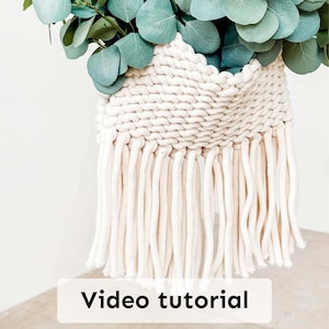 Macrame tutorial for a plant hanger, macrame video pattern hammock plant hanger, macrame pdf pattern, plant holder DIY project