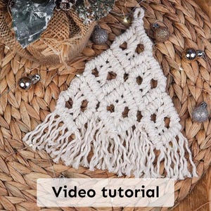 Macrame Christmas Tree Pattern, Beginner DIY Tutorial (PDF & Video)