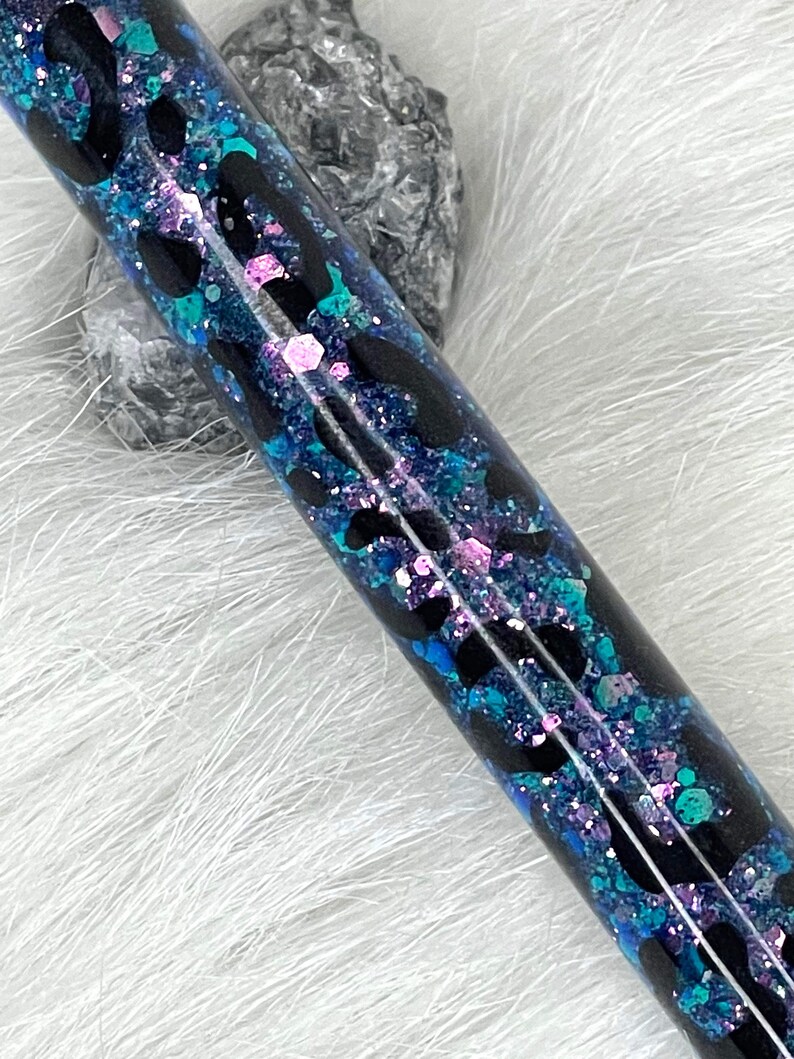 Wild Cat Diamond Painting Penthis Design Can Be Done on Pick Me up Pen, Ink Pen, Coverminder or