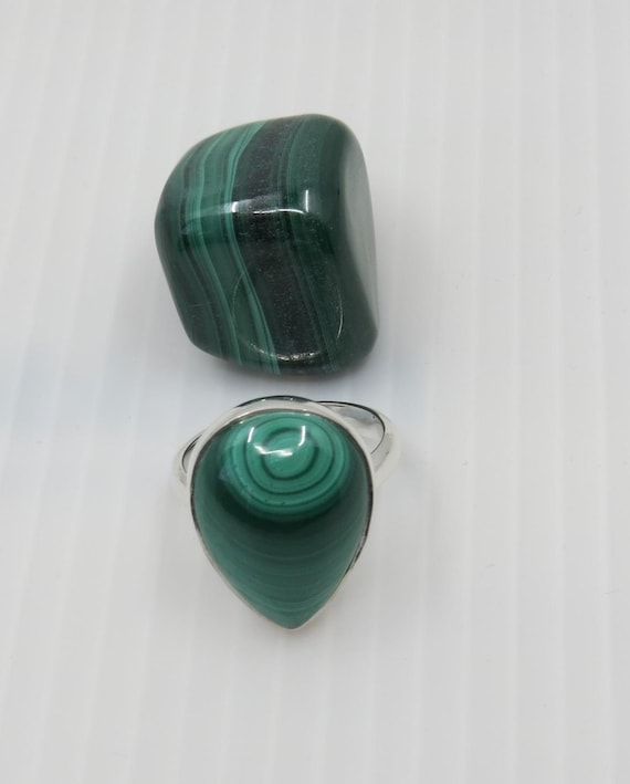 Handmade Sterling Silver Malachite Ring - Size O