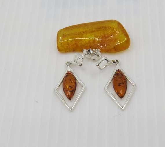 Handmade Anber drop Earrings set in sterling silver