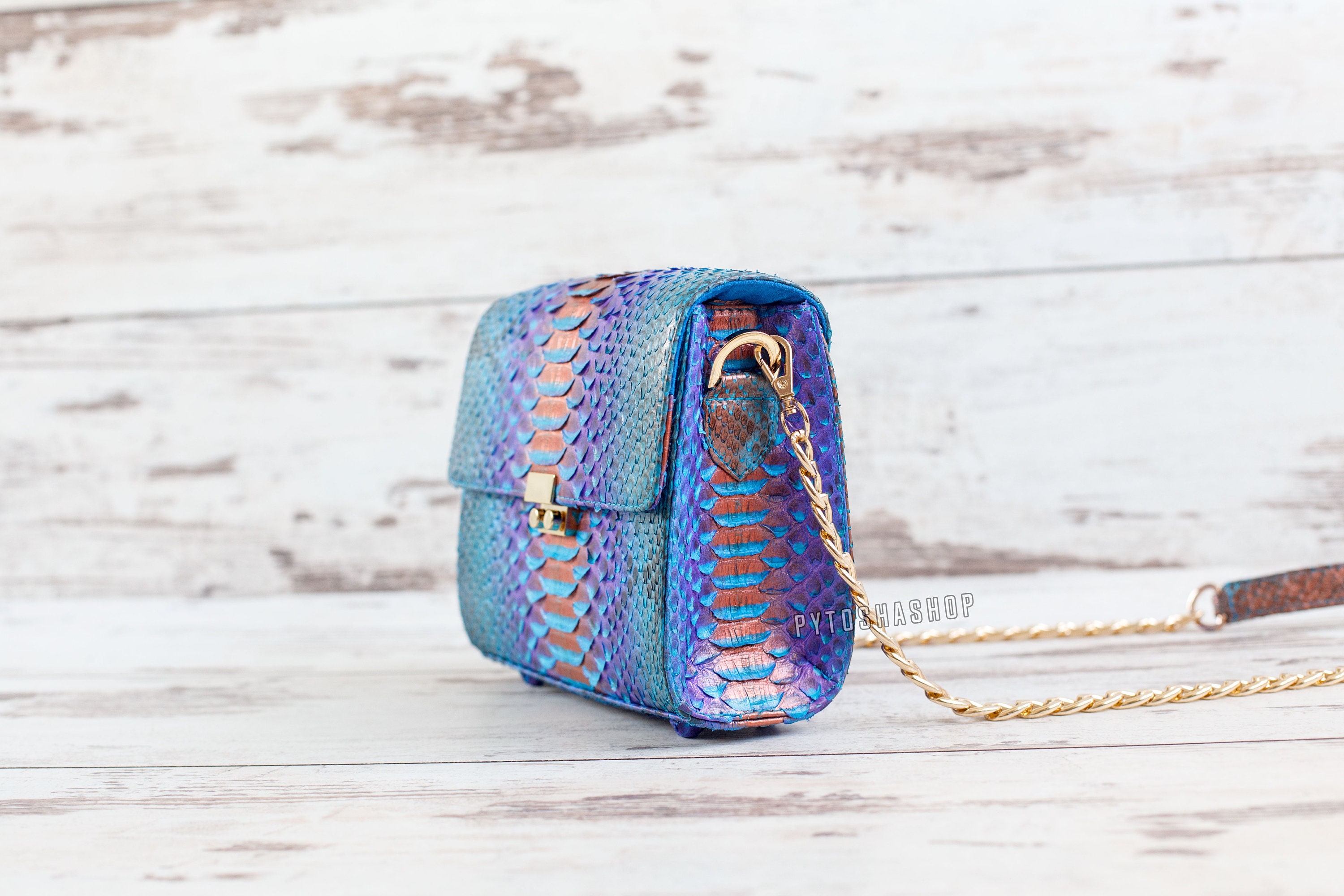 crossbody purse blue
