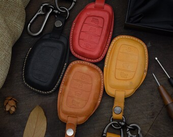 Leather Smart Key Fob Cover, Protector Keyless Remote Holder 4 Buttons for Elantra Sonata Tucson, Initials embossing, PUEBLO leather