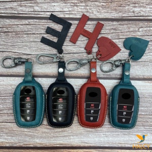 Key fob Cover Holder fit for Venza Hybrid, Sienna Hybrid, Mirai, Land Cruiser (2018- 2021) Personalized Keychain