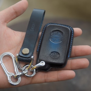 Key fob Cover for ( 2008- 2018) 3 Buttons Land Cruiser/ 4Runner/ Highlander/ Venza/ Prius, Personalized Keychain