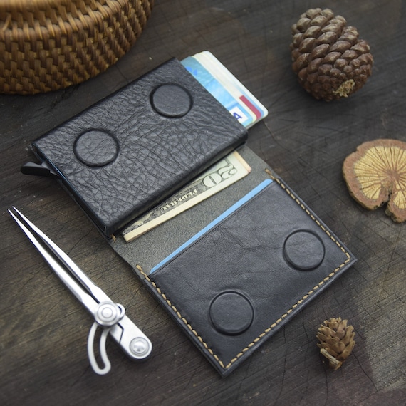 Billetera magnetica hombre sale