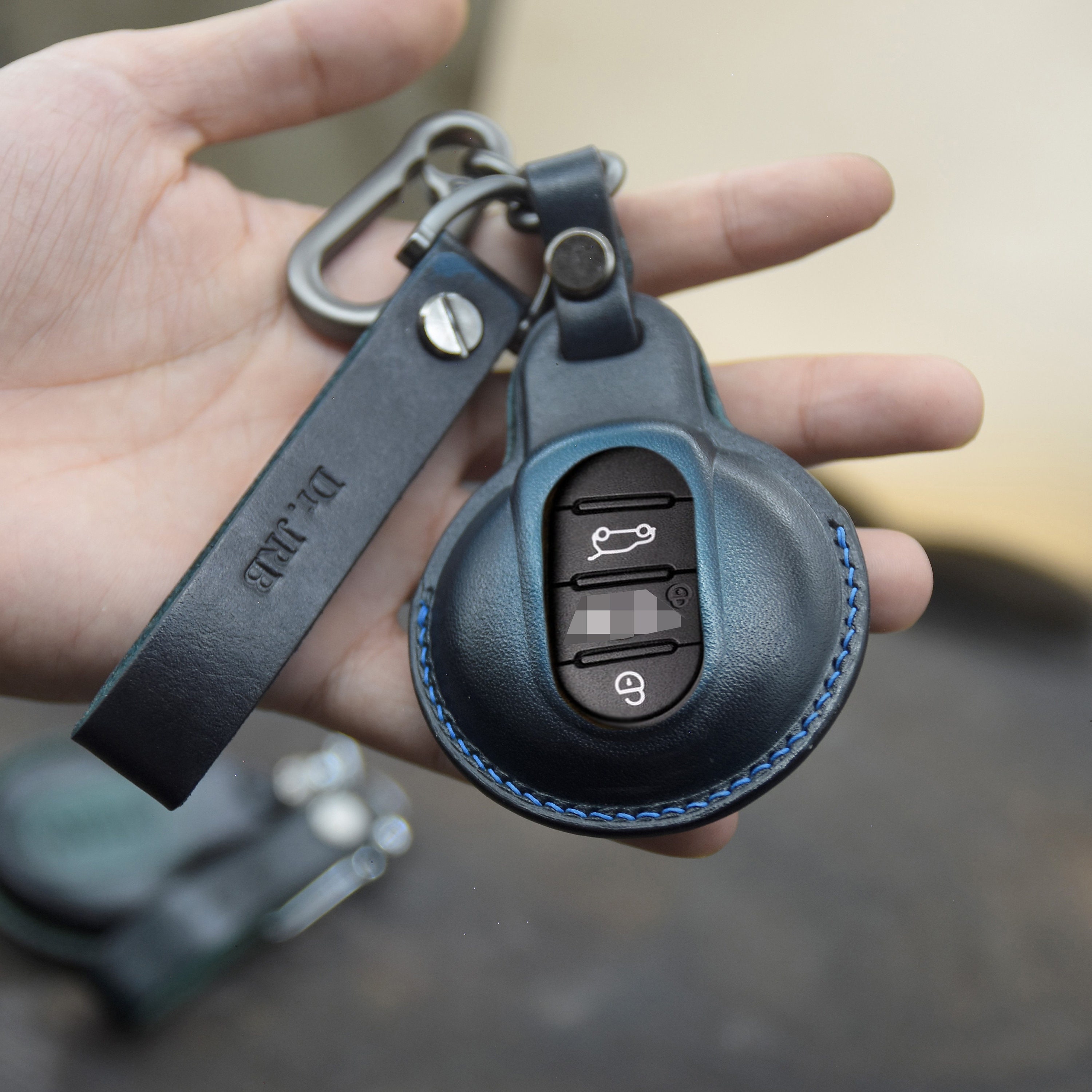 Mini Cooper Schlüsselanhänger, Handgemachter Autoschlüssel, Benutzerdefinierte  Schlüsseletui aus Italienischem Pflanzlich Gegerbtem Leder, mit personalisiertem  Schlüsselanhänger -  Österreich