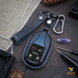 Leather Key Case for Ghibli, Levante, Quattroporte, GranTurismo, MC20 – Custom Fob Gift for Car Lovers