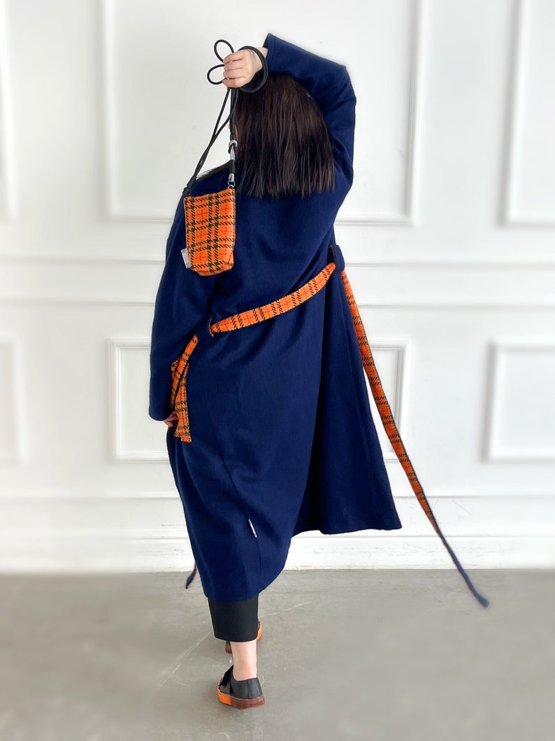 One of a Kind Kimono 'orANGE' with Mini Bag as Gift image 7