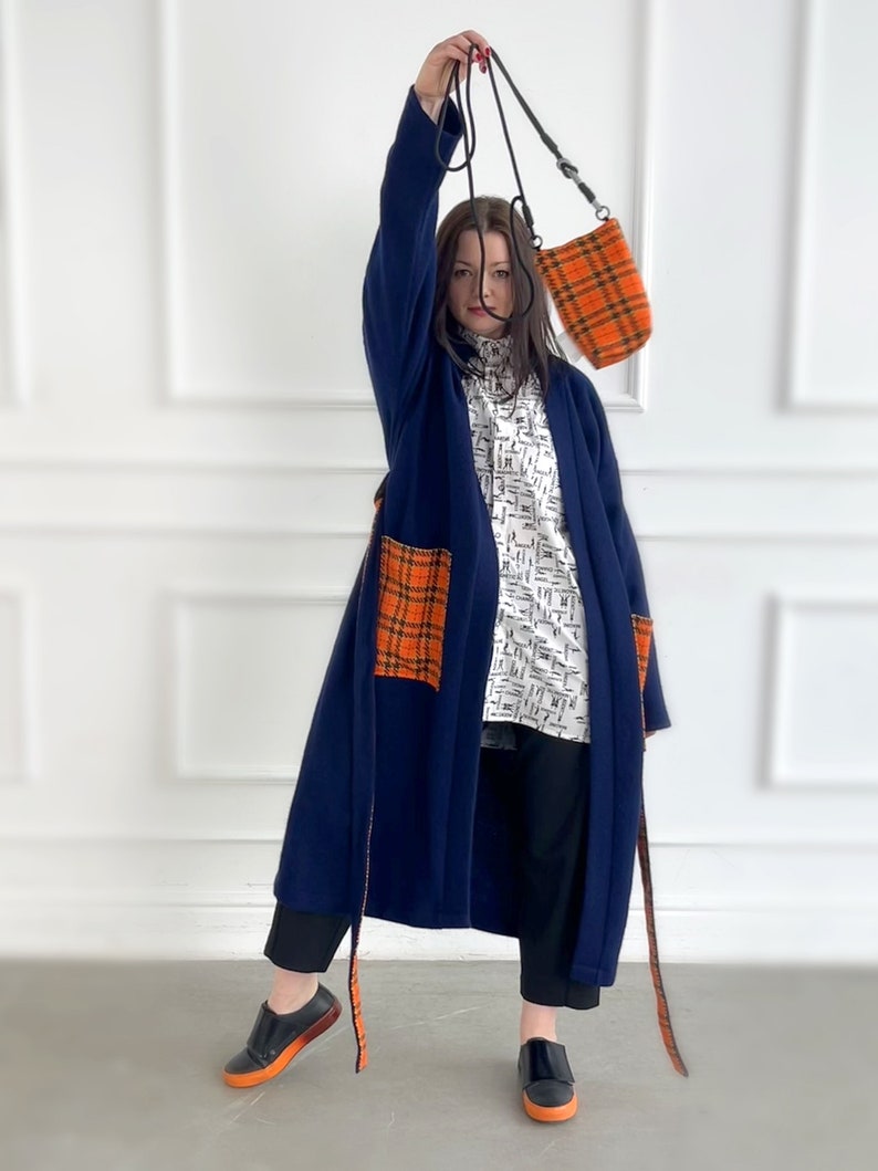 One of a Kind Kimono 'orANGE' with Mini Bag as Gift image 4