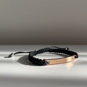 Bracelet Equanimity Find Balance and Serenity, the Perfect Gift for Him and Her Gold Female pouch