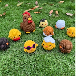 Crochet Hen and Baby Chicks Crochet Doll - Custom Chicken from Unpacking Game Plush Doll - Animal Stuffed Toy - Pet Amigurumi