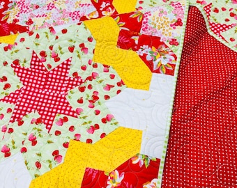 Mama's Day Quilt Kit in Riley Blake Picnic Florals