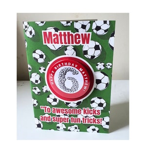 Biglietto di compleanno a tema calcio con distintivo, biglietti personalizzati da Camieroseuk