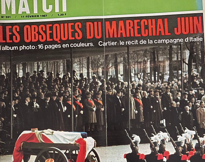 Pre-Owned PARIS MATCH 1967 Iconic Journalism Collectible issue