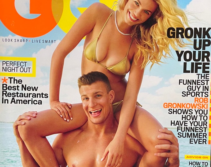 Pre-Owned GQ magazine cover Rob Gronkowski-Vintage Men's Fashion & Lifestyle - Iconic Covers - Interviews - Collectible back Issue