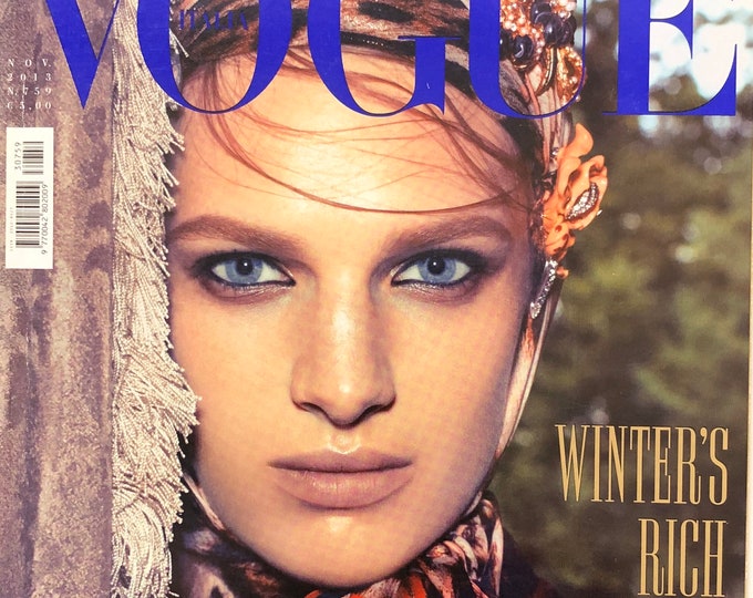 Own a piece of Vogue history-Magazine Vogue Italia-Iconic style & cover photography fashion models !