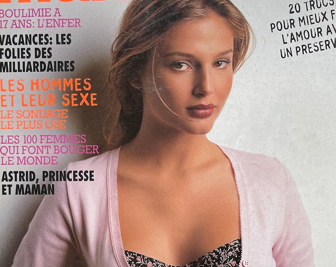 For Women who read fashion -Vintage rare fashion magazine Marie Claire 1995