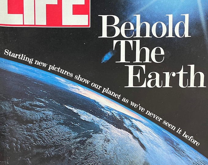 Pre-Owned Life Magazine 1992-Vintage American History & Photography - Iconic Cover - Collectible Back Issue