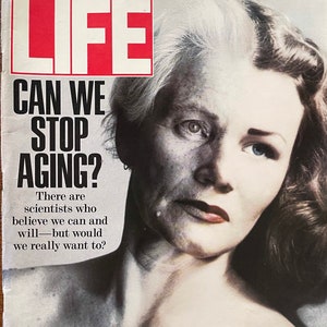 Vintage rare LIFE Magazine 1992