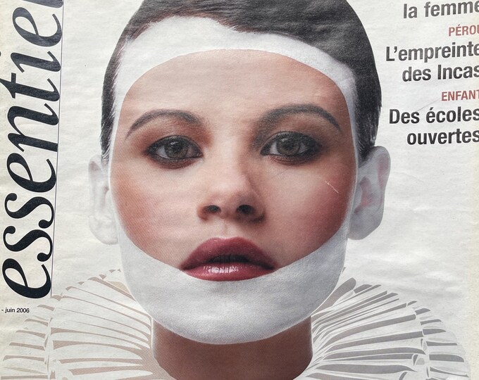 For Women who read fashion -Fashion rare magazine La Cambre Mode 2006 magazine & model poster