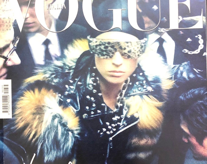 Own a piece of Vogue history-Magazine Vogue Italia cover by Steven Meisel-Iconic style & Cover Photography Fashion Models Collectible Issue!