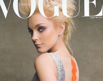 Own a piece of Vogue history -Fashion magazine Vogue Turkey Issue No 1 -Iconic fashion Style & Photography Fashion Models