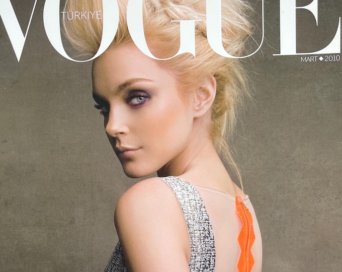 Own a piece of Vogue history -Fashion magazine Vogue Turkey Issue No 1 -Iconic fashion Style & Photography Fashion Models