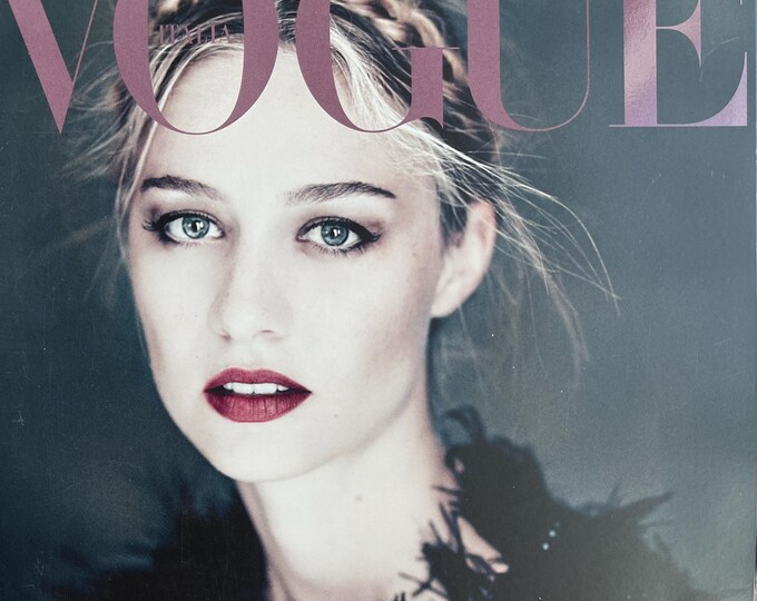 Pre-Owned Magazine Vogue Italia 2015 - Cover Beatrice Borromeo -Iconic style & Cover Photography Fashion Models Collectible Issue!