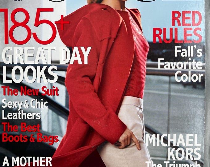 Vogue Magazine August 1999 - Cover Carolyn Murphy