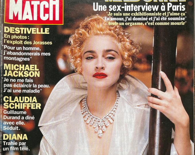 Pre-Owned Paris Match magazine 1993 cover Madonna