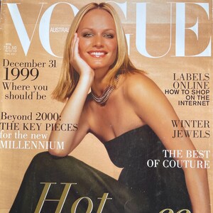 女性情報誌 Vogue Russia Magazine Amber Valletta Vogue Russia Magazine Amber Valletta - メルカリ