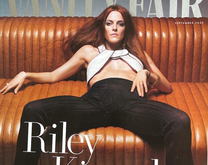 Fashion magazine VANITY FAIR Riley Keough by Mario Sorrenti-Iconic style & Photography Collectible fashion Culture!