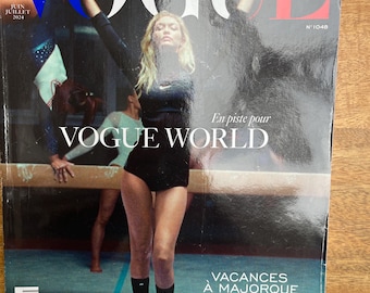 Pre-Owned Magazine Vogue France 2024 cover Gigi Hadid - Iconic style & Cover Photography Models Collectible Issue!