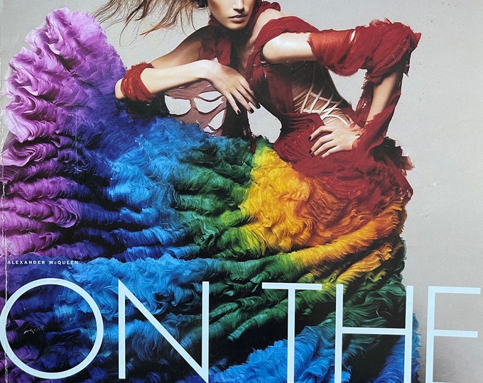 Pre-Owned Vogue magazine Italia 2003 - 2 covers