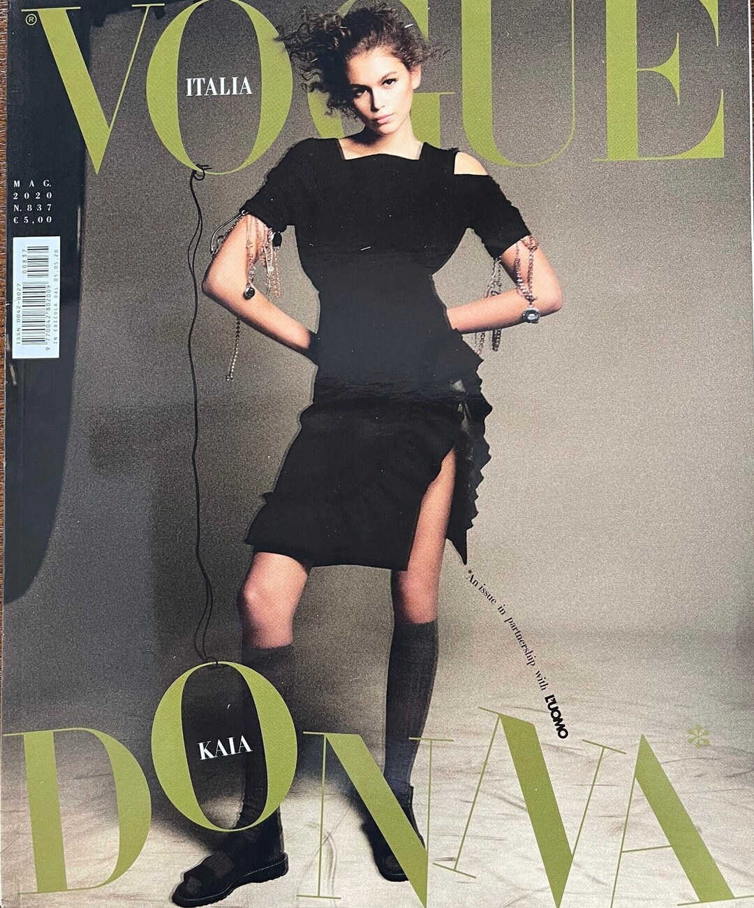 Own a Piece of Vogue History-magazine Vogue Italia Kaia Gerber
