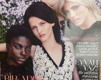 Pre-Owned Fashion magazine Vogue Turkey 2014 -Iconic fashion Style & Photography Fashion Models - Editorials