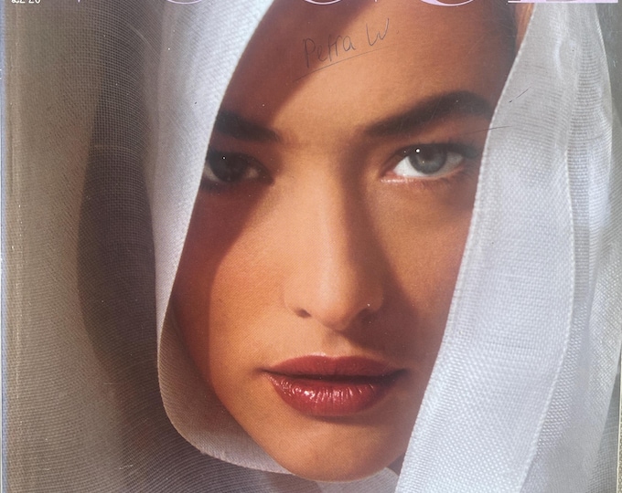 Pre-Owned Vintage rare fashion Magazine Vogue March 1989 - International Collections