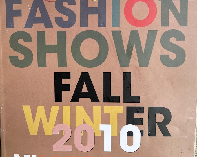 Pre-Owned Vogue Italia supplemento Fashion Shows Fall - Winter 2010