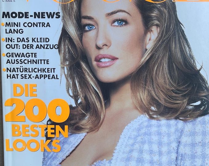 Pre-Owned Vogue Deutsch Magazine 1994 cover Tatjana Patitz