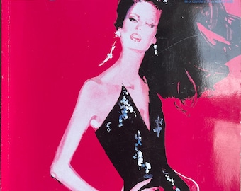Pre-Owned L'OFFICIEL No. 1 magazine Italia September 2012 - cover Queen Of Europa by David Downton - Armani Prive! - first edition Italia