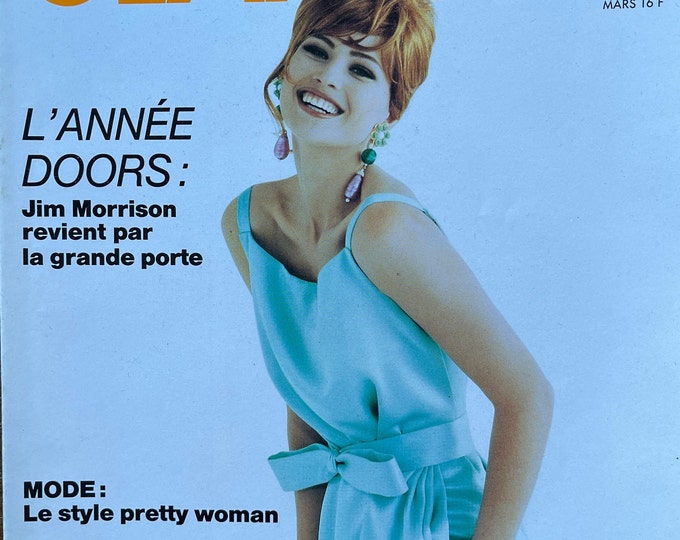For Women who read fashion -Vintage fashion magazine GLAMOUR Magazine 1991