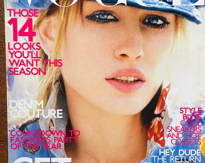 Vintage Vogue magazine Aug 2001 cover Natasha Vojnovic