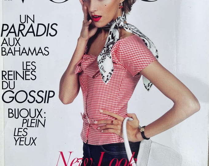 Pre-Owned Vogue paris magazine 2009 - cover Anja Rubik